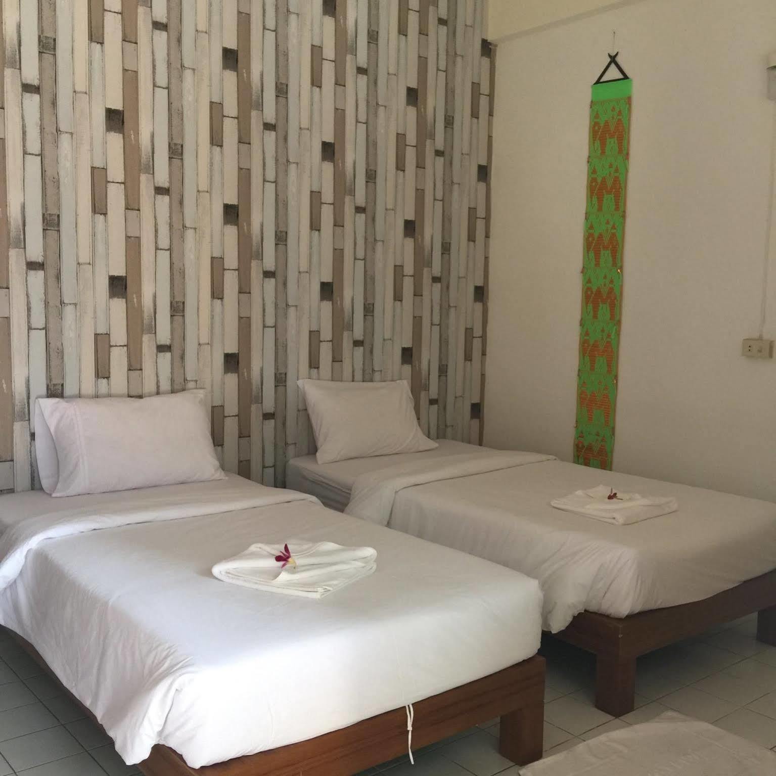Baan Thai Homestay By Bgb Villas Παραλία Κάτα Εξωτερικό φωτογραφία
